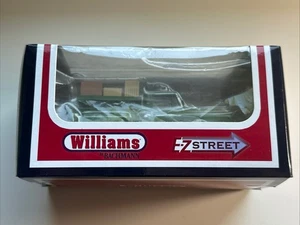Williams 42735 O Scale EZ Street Pickup Truck With Load New in Box Bachmann - Picture 1 of 5