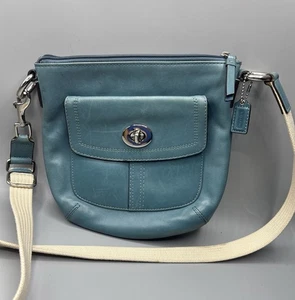 Bolso Bandolera Coach Azul Verde Azulado Cuero Bloqueo Giratorio Solapa Bolsillo Correa Ajustable - Imagen 1 de 11