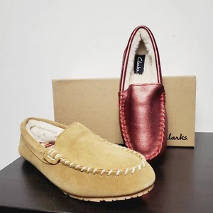 Clarks Women's Faux Fur Lined Moccasin Slippers, Choose Color / Size - NIB - Picture 1 of 22