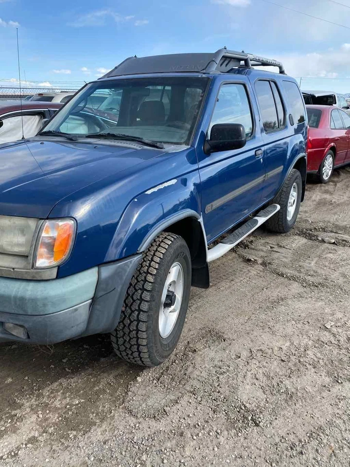 Used Fuel Injection Air Flow Meter fits: 2001 Nissan Xterra 6 cylinder Grade A - Image 1 of 4