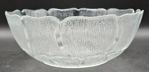 Arcoroc France Fleur Large Clear Glass Serving Bowl Embossed Design 9" - Bild 1 von 8