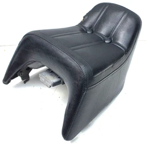 Honda VF700C MAGNA Rear Pillion Seat 1984 VF 700 C 31710 MB1-87 - Picture 1 of 18