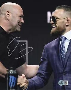Foto firmada autografiada por Dana White CONNOR MCGREGOR UFC 8x10 Beckett certificado de autenticidad BAS - Imagen 1 de 2