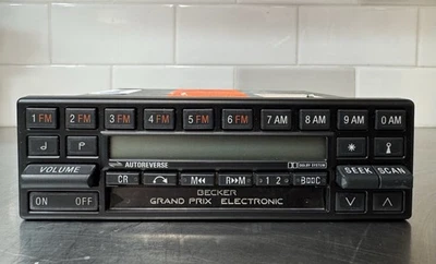 Radio Becker Grand Prix 780 W124 W126 R107 500SL 560SEC 560SL BLUETOOTH Foto 1 de 4