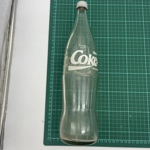 Vintage Coke Coca Cola 1 Liter Glass Bottle Australia Needs Cleaning - Imagen 1 de 8