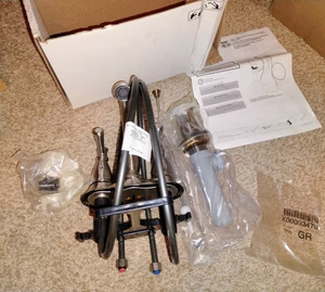 Delta Linden Centerset Lavatory Faucet Brushed Nickel  new bathroom - Bild 1 von 3