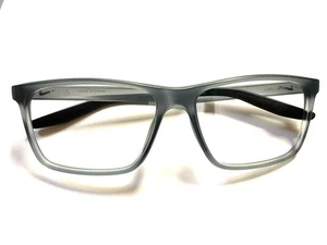 Occhiali da vista Nike 7116 061 grigio scuro opaco nero 56-15-140 - Foto 1 di 3