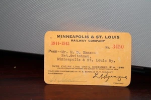 MINNEAPOLIS & St LOUIS RAILWAY COMPANY 1944-1945 Pass - Picture 1 of 2