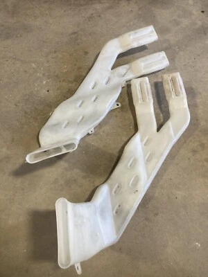 1988-1996 BMW E34 5 Series 525i 535i HVAC Duct Set Rear AC Heat Floor OEM #2045M - Imagem 1 de 4