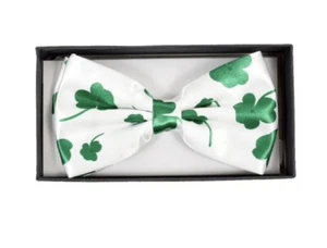 New Men’s ST. PATRICKS DAY Banded Bow Tie Adjustable Strap, GREEN SHAMROCKS - Picture 1 of 1