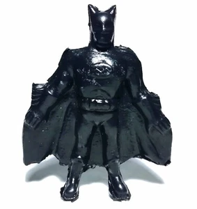 BATMAN PLASTIC BLOW MOLD BOOTLEG FIGURE PERU VINTAGE VTG RARE - Picture 1 of 3