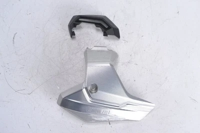 Tapa de la bobina de encendido derecha BMW R 1250 RS 2019-2024 - Imagen 1 de 4