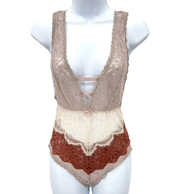 Intimately Free People Lace Bodysuit Lingerie Teddy Size XS Deep V-Neck Floral - Image 1 of 4
