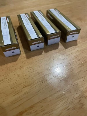 Set Of 4 Genuine GM ACDelco RAPIDFIRE Platinum Spark Plugs #14  19308033 Foto 1 de 3