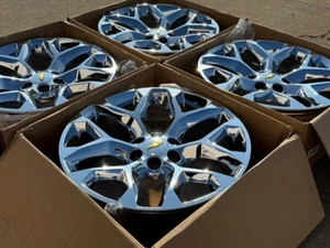 22" Snowflake Chrome Wheels Chevy Silverado Tahoe Suburban Yukon Sierra Escalade - Picture 1 of 6