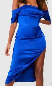 NEU mit Etikett! BOOHOO Damen Cocktail Kleid Gr. 44 UK18 Midi  in blau! - Bild 1 von 1