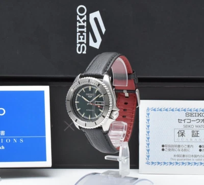 [MINT]SEIKO 5 Sports 4R36-14A0 Kamen Rider Collaboration Automatic Men's Watch - Image 1 of 4