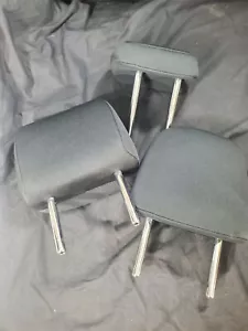 16 17 18 19 20 21 22 Toyota Prius Headrest 2nd Row Rear Black Cloth Set - Foto 1 di 4