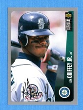 1996 Collector's Choice Silver Signature #310 Ken Griffey Jr.  Seattle Mariners