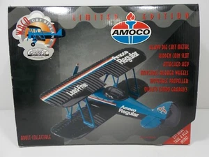 Caja de cambios Amoco Regular Waco UBF Biplano Die-Cast Banco de monedas - Nuevo en caja - Imagen 1 de 8