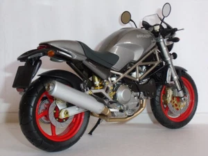 Minichamps 1/12 Scale diecast-122 120121 Ducati Monster S4 Metallic grey IN BOX - Picture 1 of 2