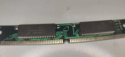 LOTTO 1 modulo 72 pin Edo-ram 8mb tms418160dz - Immagine 1 di 2