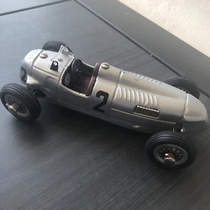 Audi  Rennwagen 2    - Schuco Studio Blech m. Uhrwerk - Schlüssel  - Bild 1 von 11