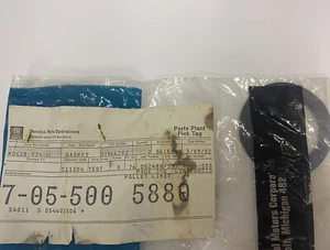 NOS GM#03966202 Gasket Front Brake Shield - Bild 1 von 3