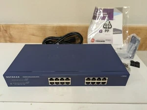 Netgear ProSafe 16-Port Gigabit Ethernet Switch JGS516 v2 - Picture 1 of 8