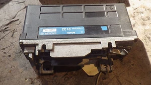 ABS Steuergerät Mercedes W124 - W201 Teile Nummer 005 545 21 32 - Bild 1 von 2