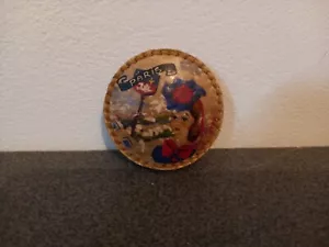 Rare Antique 40's Paris Hand Painted Wood & Leather Signed PET Brooch - Picture 1 of 3