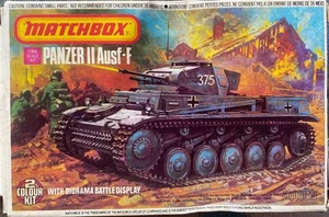 Vintage Matchbox 1:76 Panzer II model kit - Picture 1 of 2