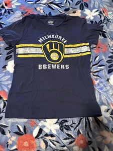 Milwaukee Brewers Boys T-Shirt Size 14/16 - Picture 1 of 1
