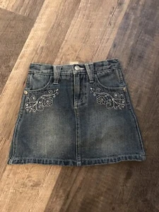 GONNA JEANS BAMBINA TAGLIA 5T CON DISEGNO BIANCO E STRASS - Foto 1 di 8