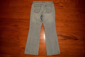 Jeans Chico's CHARM SH Jean Corte BOTA AZUL - CHICOs Talla 1.5 Cortos - ¡EXCELENTE! - Imagen 1 de 6