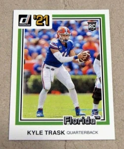 2021 Panini Chronicles Draft Picks Donruss Retro #39 Kyle Trask RC Rookie - Picture 1 of 3