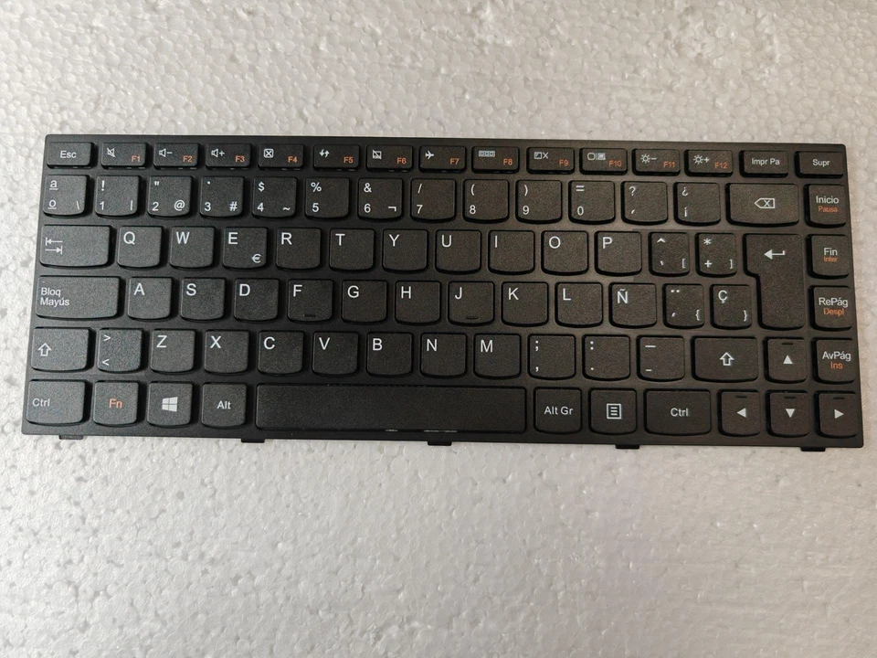 Испанская клавиатура для LENOVO flex 2 14 flex 2 14d 300-14IBR 300-14ISK  - Изображение 1 из 1