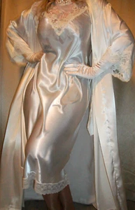 Vtg Fair Ivory Wide Lace Long Satin Nightgown Robe M - Picture 1 of 8