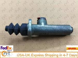 Zetor Tractor Cylinder Master (O.E.M Quality) Part No 9097-5032 Model 2511/3511 - Picture 1 of 3