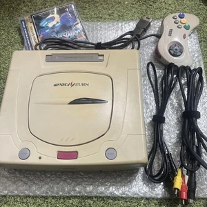 Sega Saturn Konsole + 1 Gamecontroller NTSC-J HST-3220 weiß getestet s0769M - Bild 1 von 2