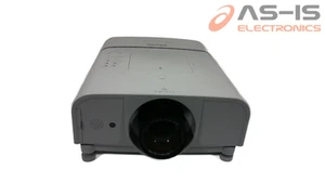 *AS-IS* Sanyo PLC-XT20 Pro Xtrax 3 LCD Projector 3800 Lumens (B0351) - Picture 1 of 11