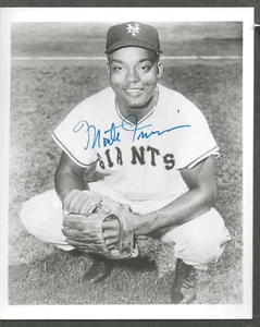 Monte Irvin Signed Autographed 8x10 Black & White Photo - In Person Obtained - Picture 1 of 1