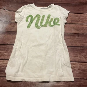 Girl’s Nike Green Glitter Logo Shirt Medium SEE NOTES - Picture 1 of 5
