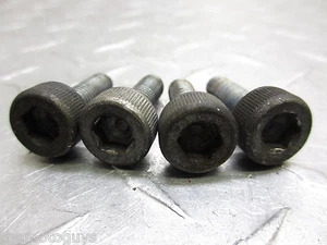 2003 00 01 02 03 HONDA VTR1000F VTR1000 VTR 1000 SUPERHAWK FRONT CALIPER BOLTS - Picture 1 of 4
