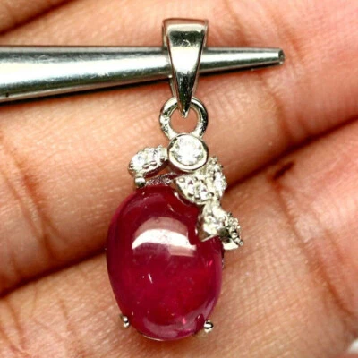 Schöner roter Rubin Anhänger mit Cubic Zirkonia Steinen, Sterling Silber - Bild 1 von 2