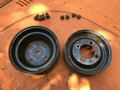 1986 Chevrolet Camaro LB8 2.8 173ci V6 Crank & Water Pump Pulley Set - Image 1 of 4