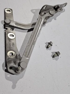 Bisagra trasera derecha para la tapa del maletero 2008 Ford Focus S/se fabricante de equipos originales 8S43-f42700-aa - Imagen 1 de 4