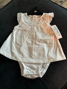 Infant Girls Carter's White Ruffle Dress (Size 3-6 M) NEW WITH TAGS - Picture 1 of 2