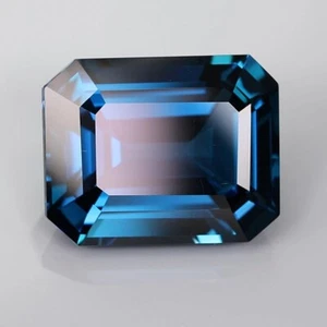 31.45 carats flawless london blue natural topaz emerald cut 20120668 - Picture 1 of 4