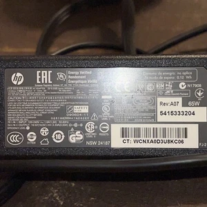 Genuine HP Laptop Charger AC Power Adapter 677774-001 693711-001 19.5V 3.33A 65W - Picture 1 of 3